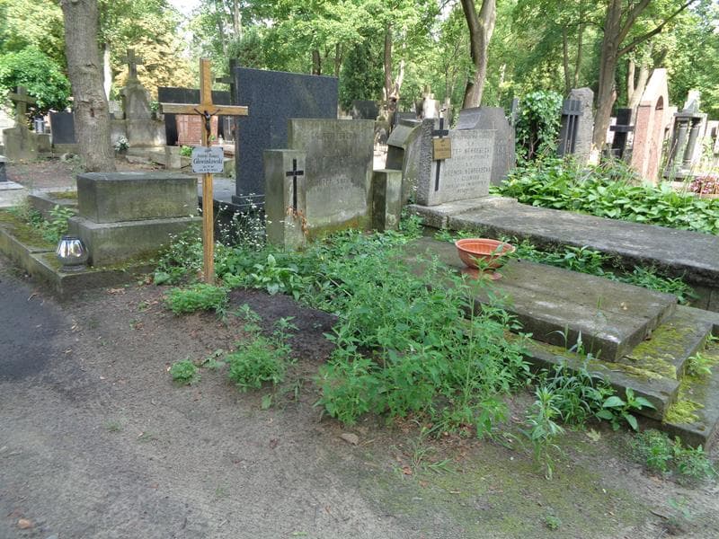 Zdjęcie grobu: Antoni Tomasz Głowinkowski