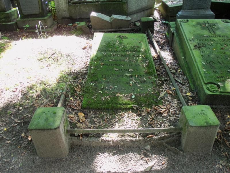 Zdjęcie grobu Wilhlem Hoffman (1)