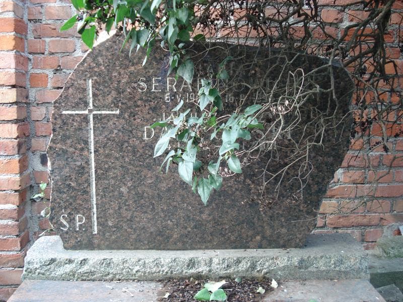 Zdjęcie grobu Janusz Jerzy Dąbrowski (2)
