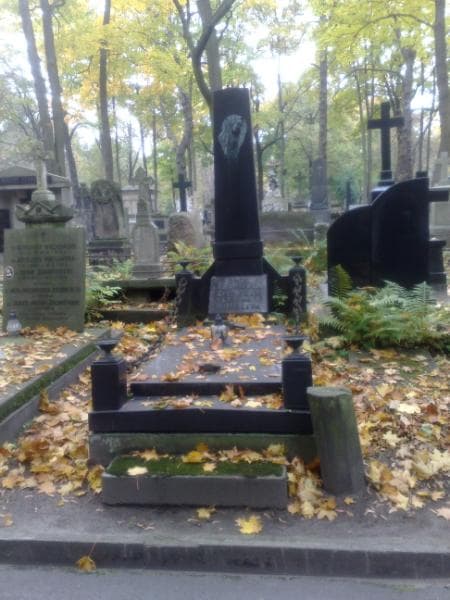 Zdjęcie grobu: Bolesław Urbański