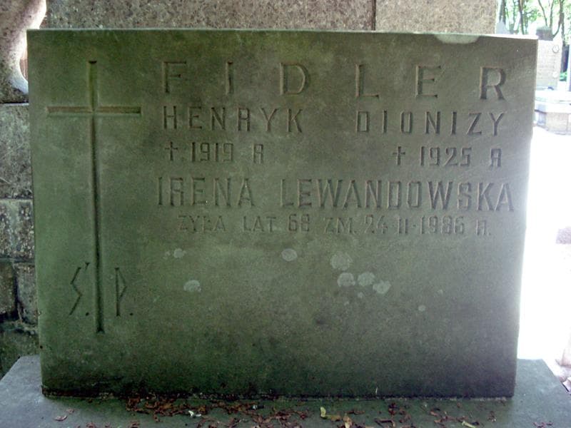 Zdjęcie grobu Irena Lewandowska (1)