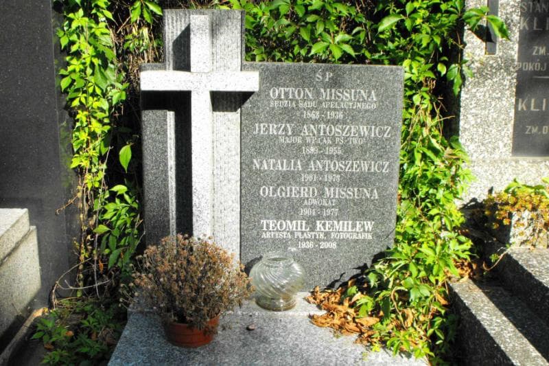 Zdjęcie grobu Natalia Antoszewicz (2)