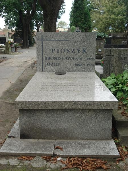 Zdjęcie grobu: Stanisław Tomaszewski