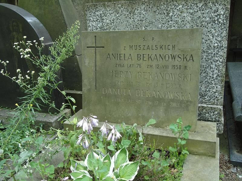 Zdjęcie grobu Jerzy Bekanowski (2)