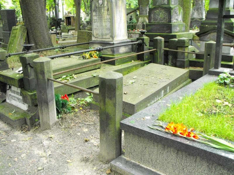 Zdjęcie grobu Jan Twarowski (1)