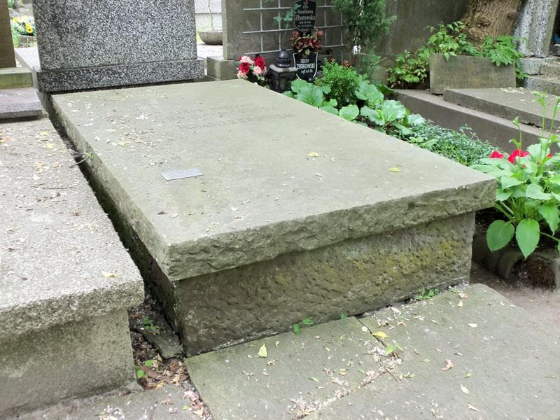 Zdjęcie grobu Kwasieborscy (1)