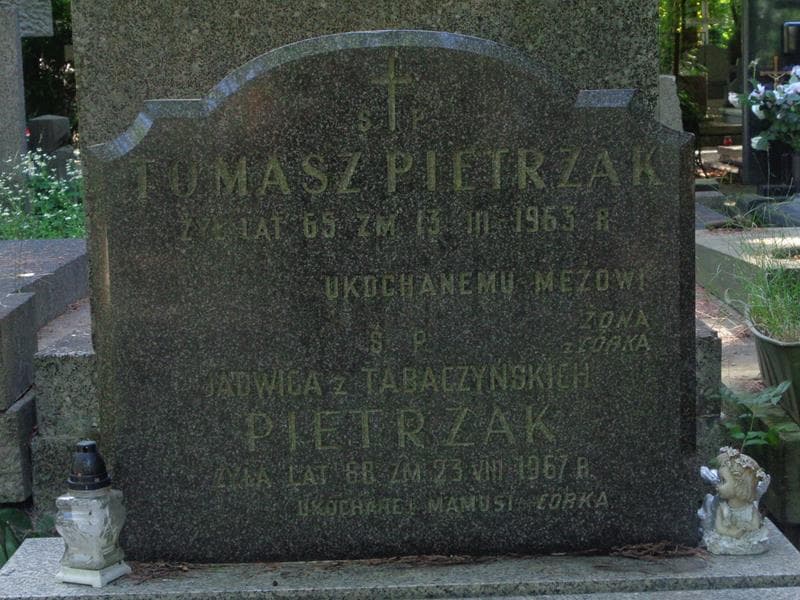 Zdjęcie grobu Tomasz Pietrzak (2)