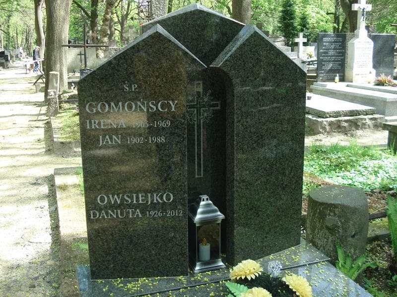 Zdjęcie grobu Jan Gomoński (1)
