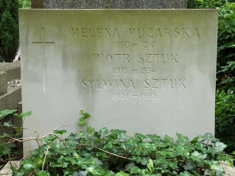 Zdjęcie grobu Helena Huzarska (2)