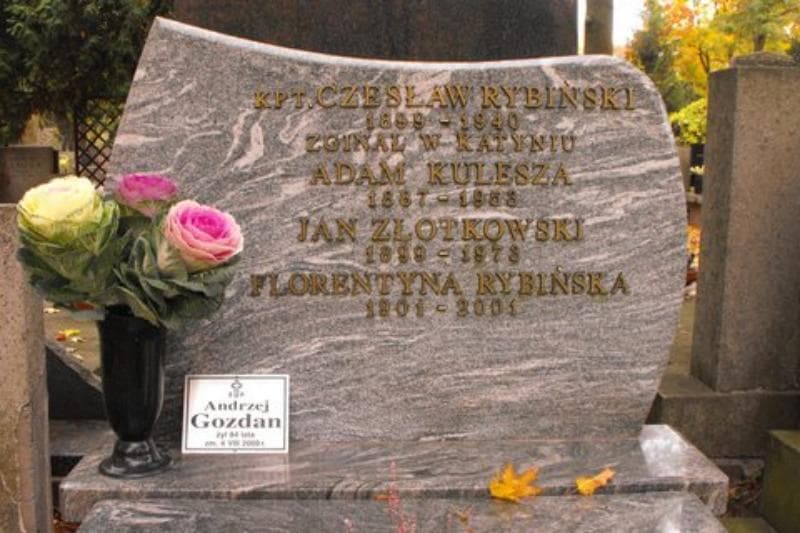 Zdjęcie grobu Adam Kulesza (2)