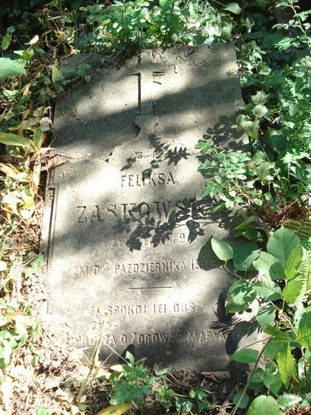 Zdjęcie grobu Feliksa Zaskowska (2)