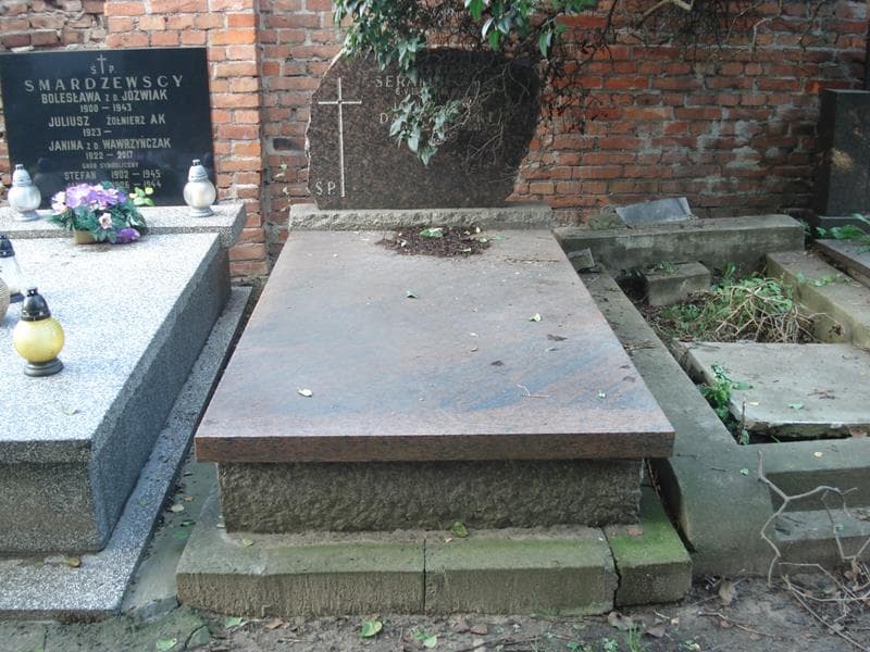 Zdjęcie grobu Janusz Jerzy Dąbrowski (1)
