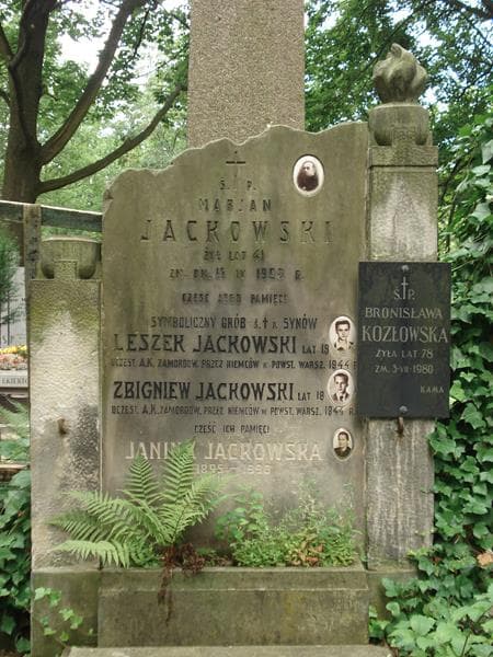 Zdjęcie grobu Marjan Jackowski (2)