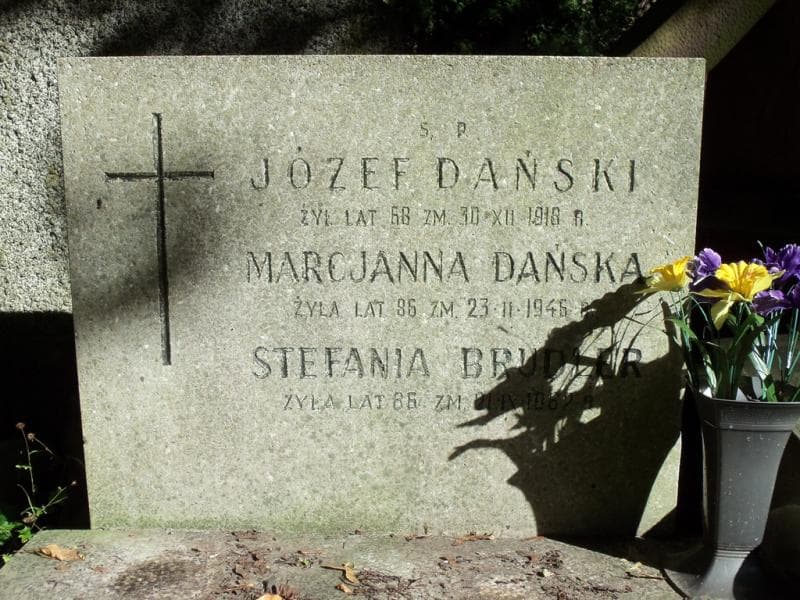Zdjęcie grobu Józef Dański (1)