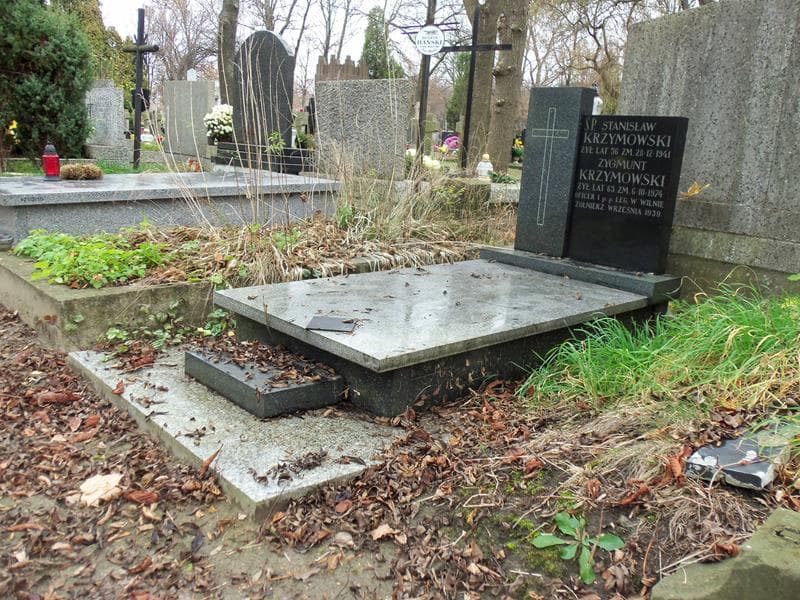 Zdjęcie grobu Stanisław Krzymowski (1)
