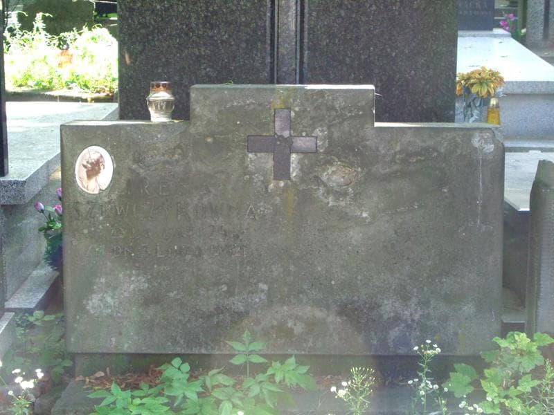 Zdjęcie grobu Irena Szewczykówna (2)