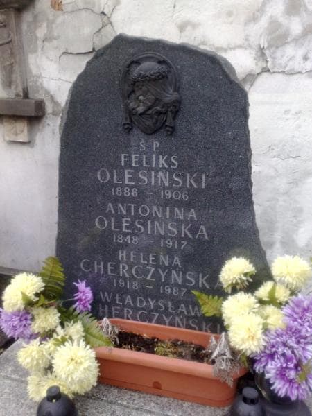 Zdjęcie grobu Feliks Olesiński (1)