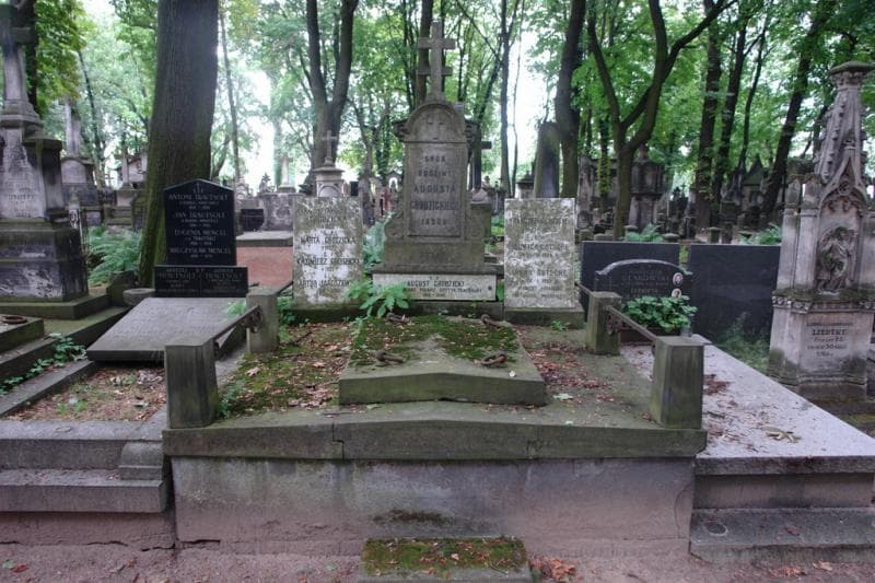 Zdjęcie grobu Artur Jaroszewski (1)