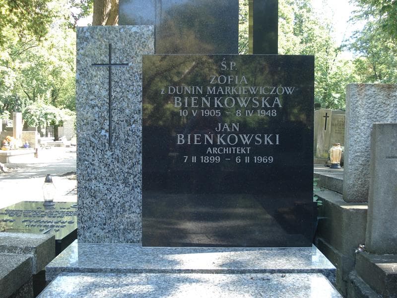 Zdjęcie grobu Jan Bieńkowski (2)