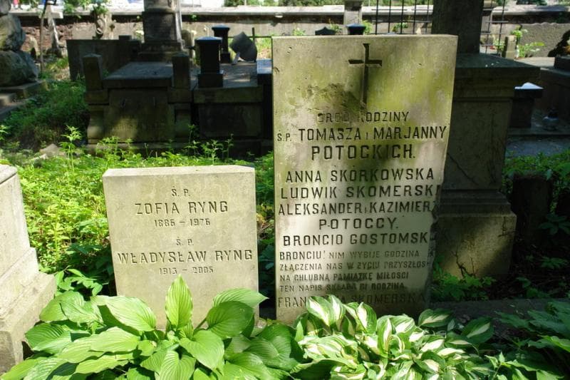 Zdjęcie grobu Broncio Gostomski (2)