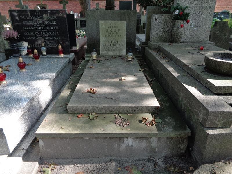 Zdjęcie grobu Bernard Bąkiewicz (1)