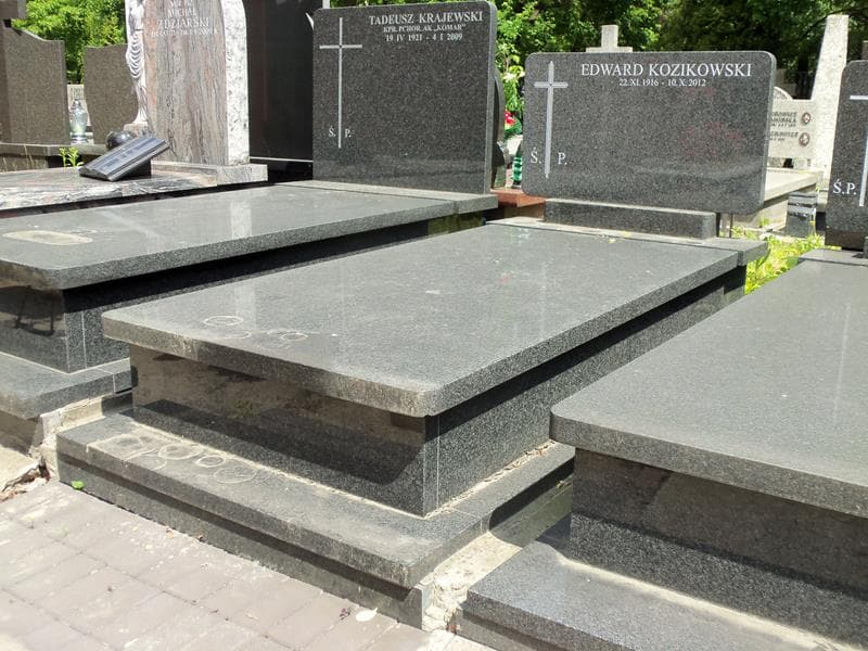 Zdjęcie grobu Edward Kozikowski (1)