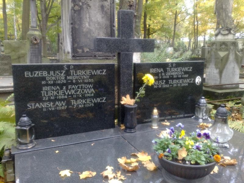 Zdjęcie grobu Janusz Turkiewicz (1)