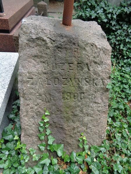 Zdjęcie grobu Józefa Założyńska (2)