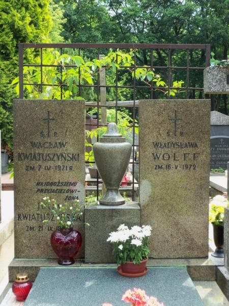 Zdjęcie grobu Julia Kwiatuszyńska (2)
