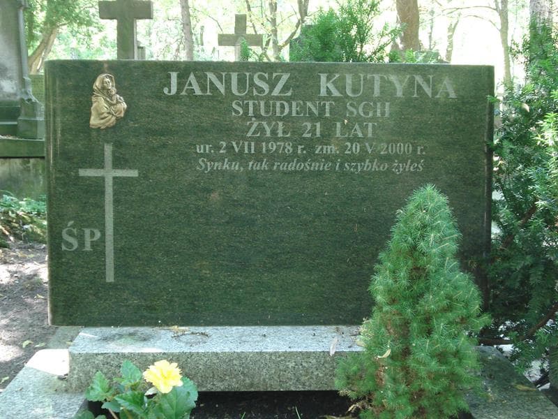 Zdjęcie grobu Janusz Kutyna (2)