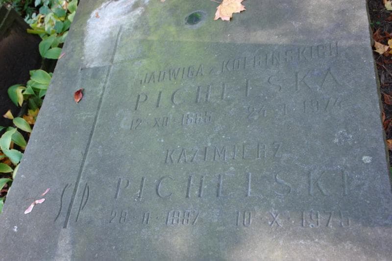 Zdjęcie grobu Kazimierz Pichelski (2)