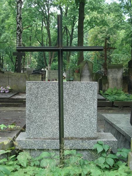 Zdjęcie grobu Anonim (1)