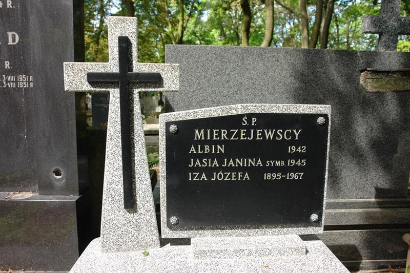 Zdjęcie grobu Iza Józefa Mierzejewska (2)