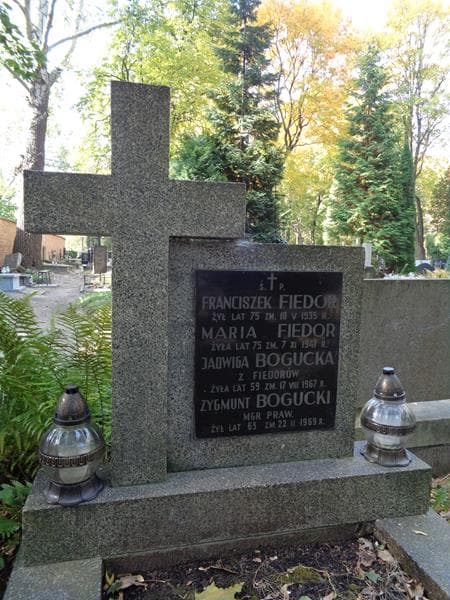 Zdjęcie grobu Zygmunt Bogucki (2)