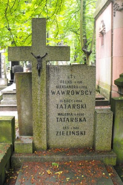 Zdjęcie grobu Waleria Tatarska (2)