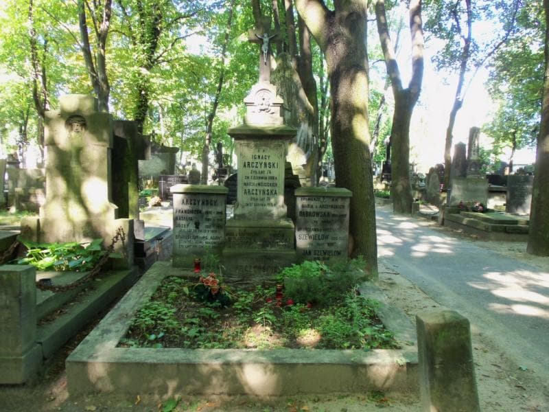 Zdjęcie grobu Maria Arczyńska (1)