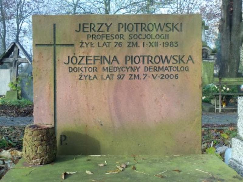 Zdjęcie grobu Józefina Piotrowska (2)