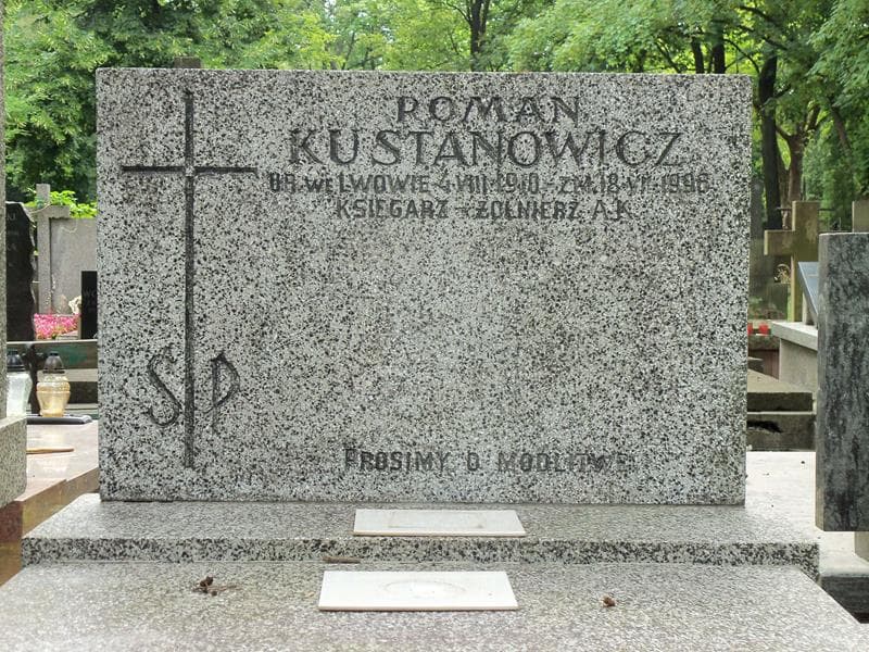 Zdjęcie grobu Roman Kustanowicz (2)