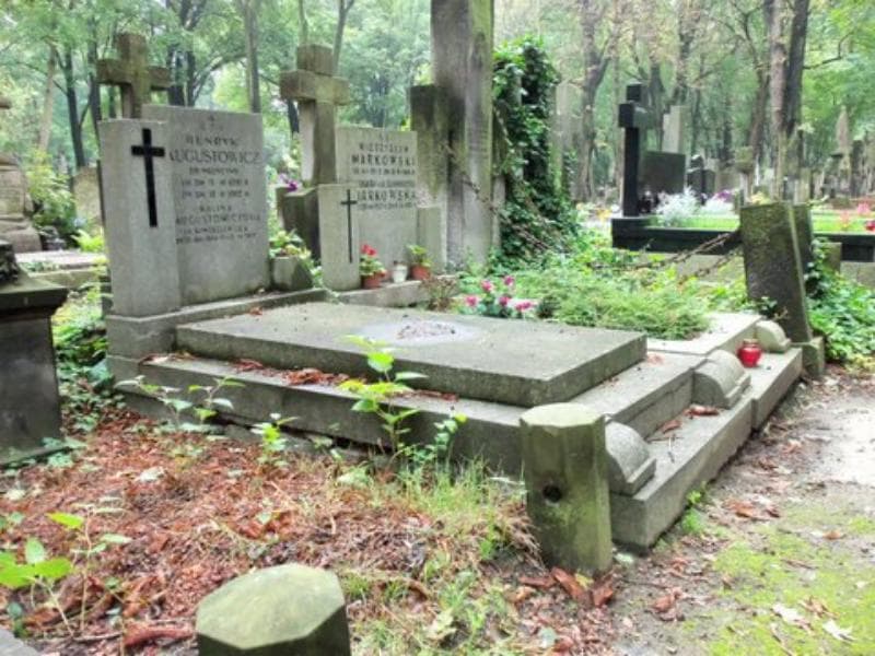 Zdjęcie grobu Halina Augustowiczowa (1)