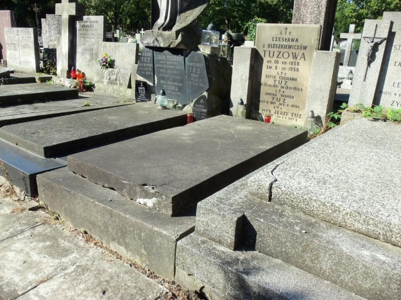 Zdjęcie grobu Czesława Tuzowa (1)