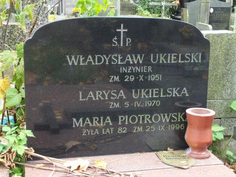 Zdjęcie grobu Maria Piotrowska (2)