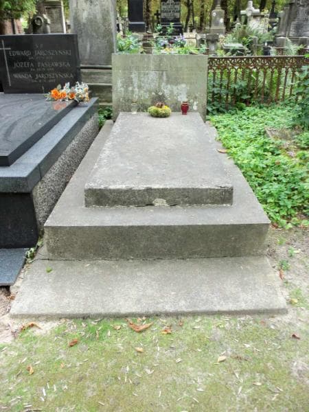 Zdjęcie grobu: Teodor Burzyński