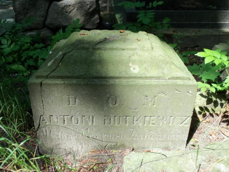 Zdjęcie grobu Antoni Dutkiewicz (1)