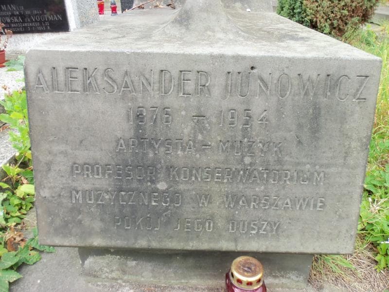 Zdjęcie grobu Aleksander Junowicz (2)