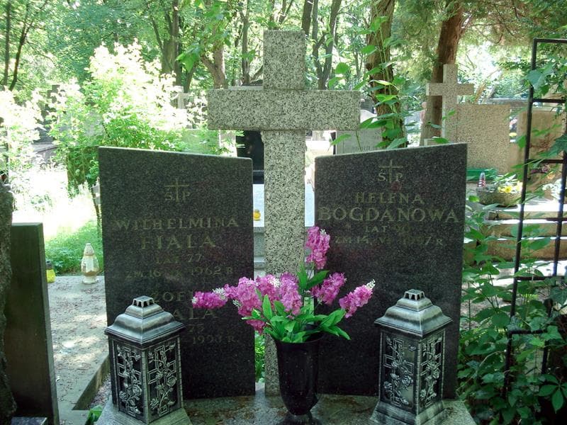 Zdjęcie grobu Helena Bogdanowa (1)