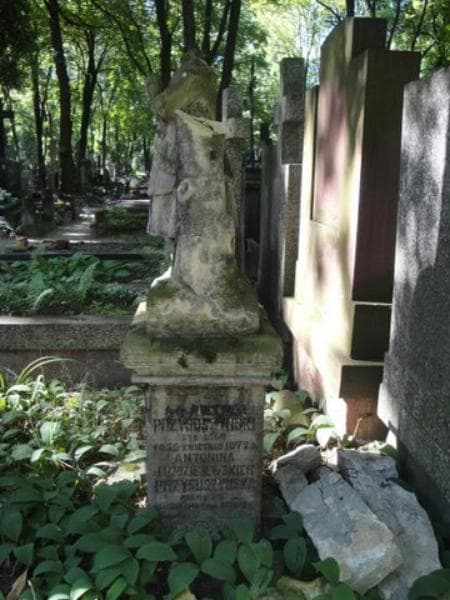 Zdjęcie grobu Walercia ... (2)