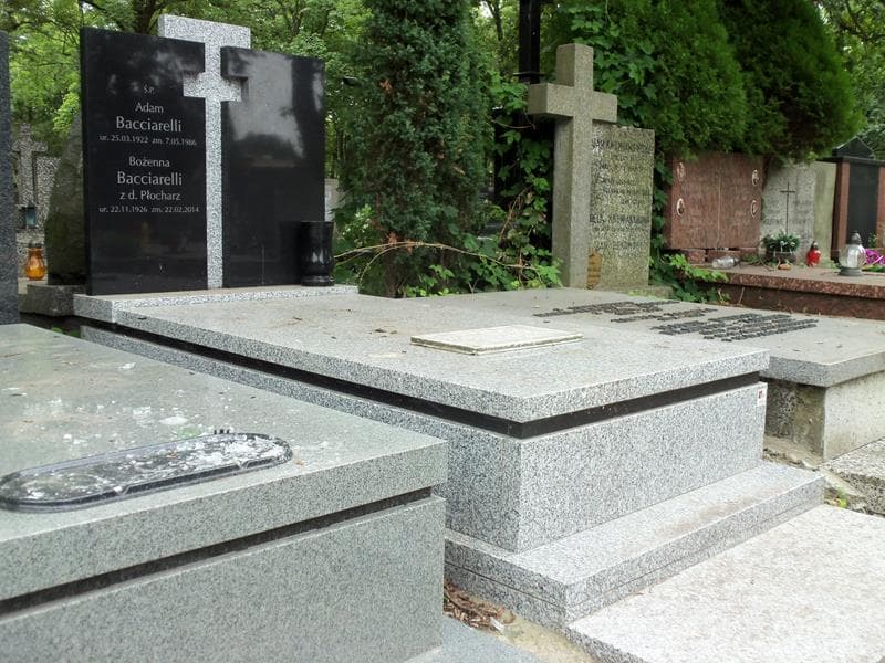 Zdjęcie grobu Maria Hubicka (1)