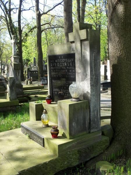 Zdjęcie grobu Mieczysław Rybczyński (2)