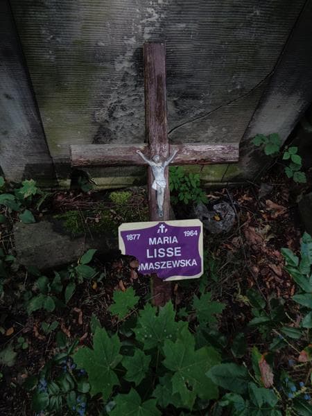 Zdjęcie grobu Maria Lisse (2)