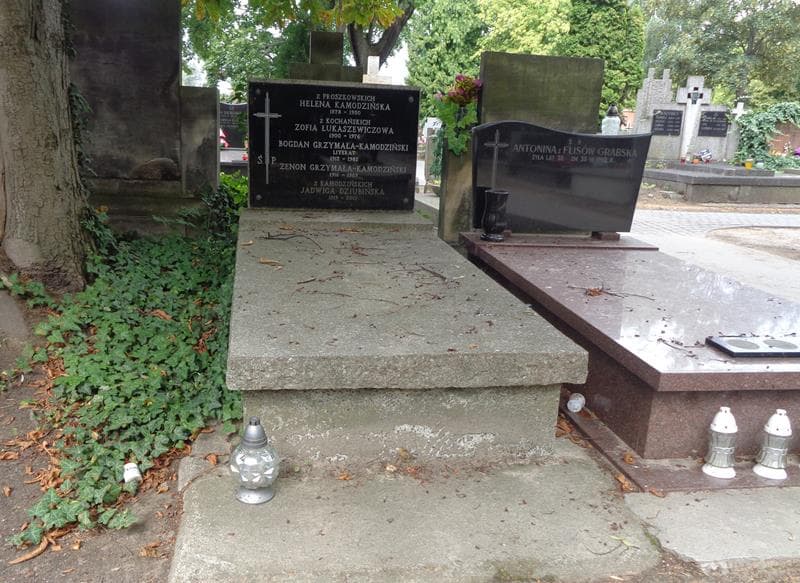 Zdjęcie grobu Bogdan Grzymała-Kamodziński (1)